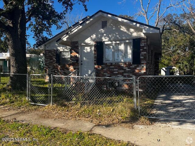 Building Photo - 1587 W 19th St Rental