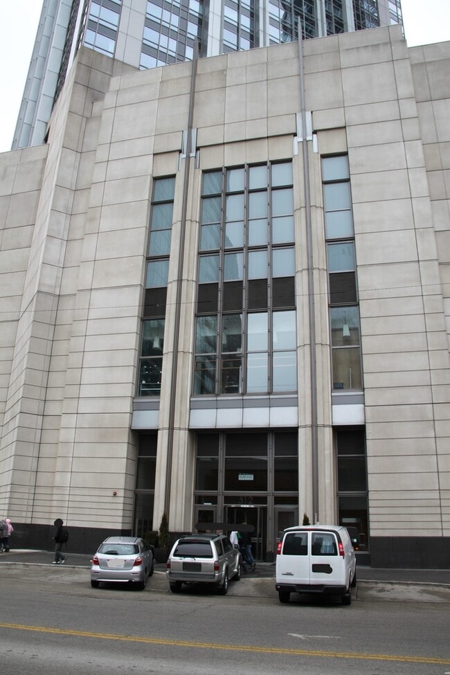 Building Photo - 512 N McClurg Ct Unit 4410