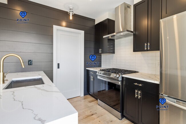 Photo - 275 Webster St Unidad 3