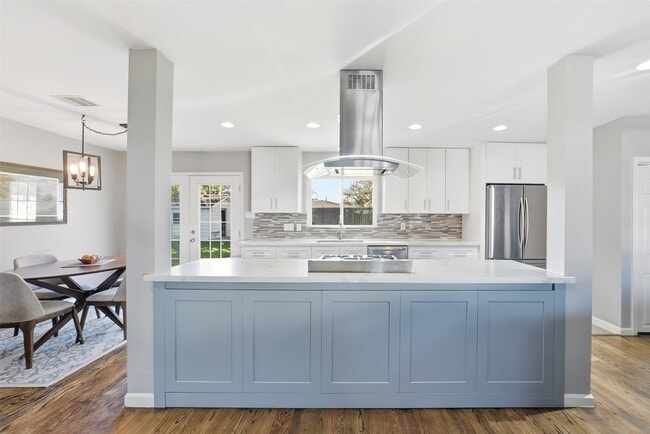 Photo - 2626 Willowby Dr