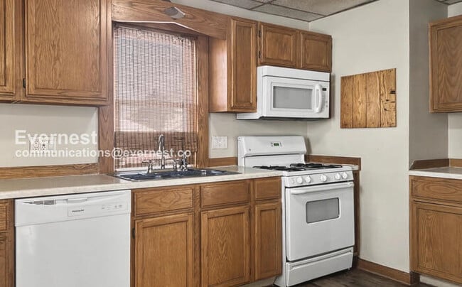 Photo - 1187 Murray Ave