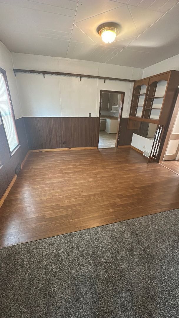 Photo - 3 Bedrooms, 1 Bathroom & w/upper loft Single Family with Garage - Staples