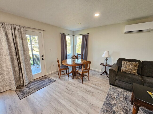 1220 Morningside Cir Unidad 3
