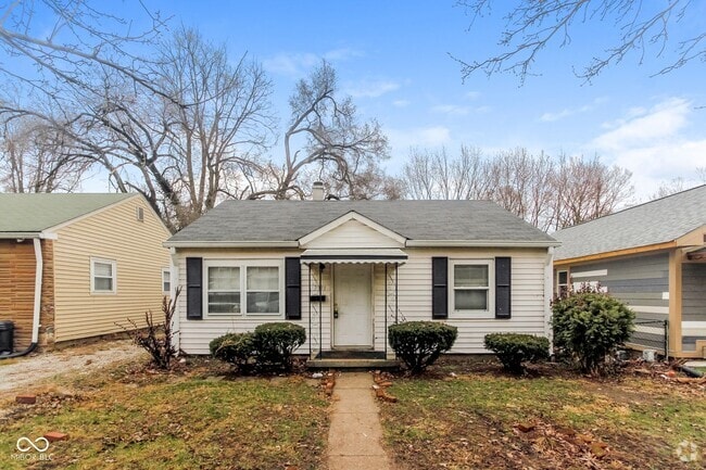 Building Photo - Two Bedroom Bungalow Rental