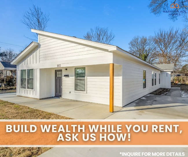 Building Photo - 801 Goodwyn St