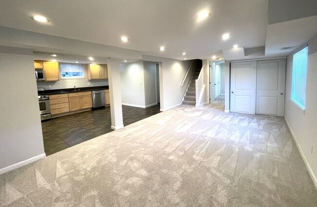 Photo - 4725 35th Ave SW Unit B