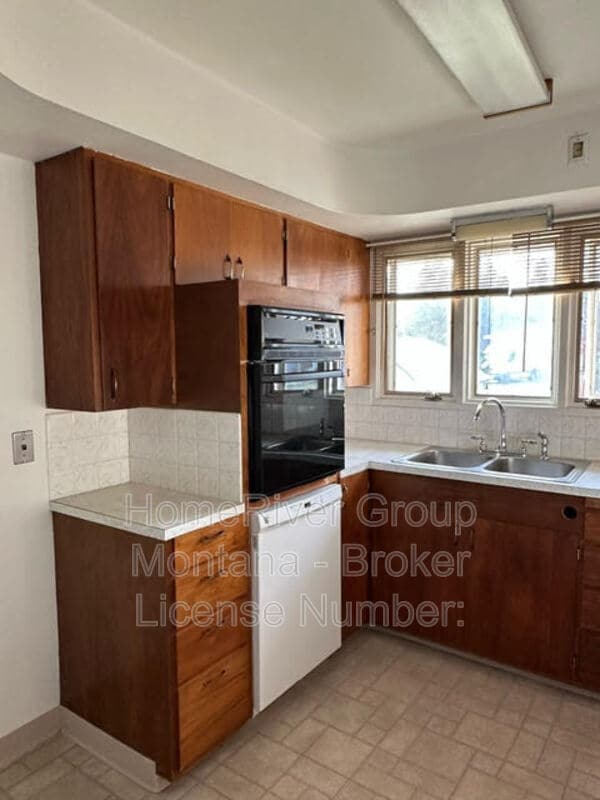 Photo - 2627 Sunset Ln