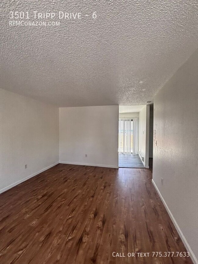 Building Photo - 3501 Tripp Dr Unit 6