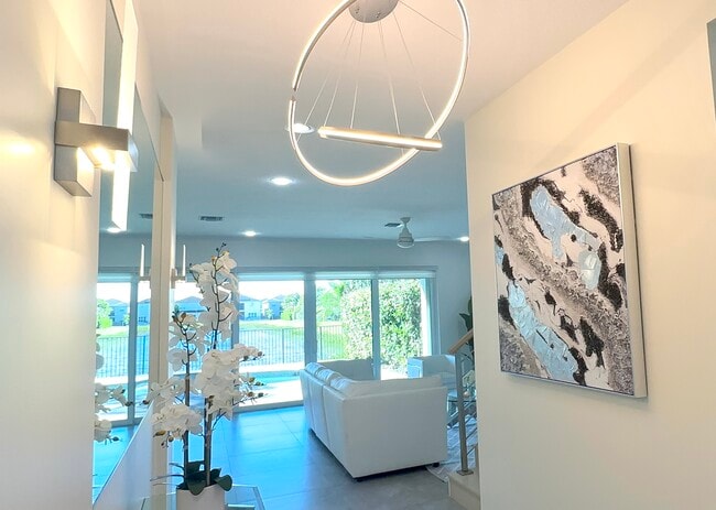 entry inside - 15377 Green River Ct