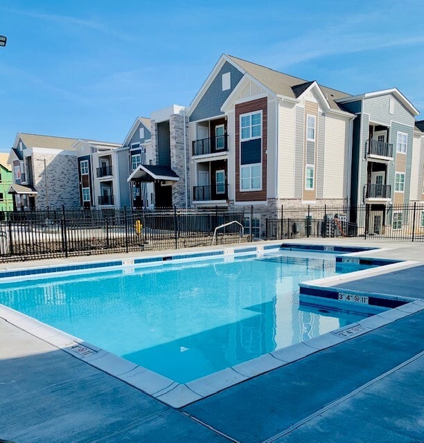 TJOF The Jewel OFallon Apartments For Rent in O'Fallon, MO