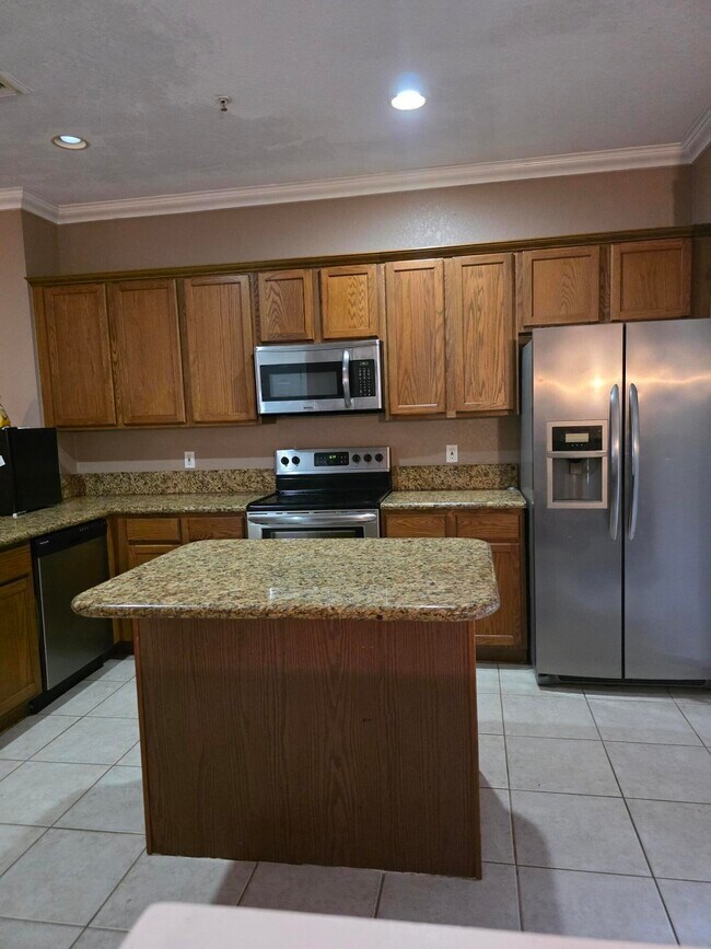 Photo - 2866 S Oasis Dr