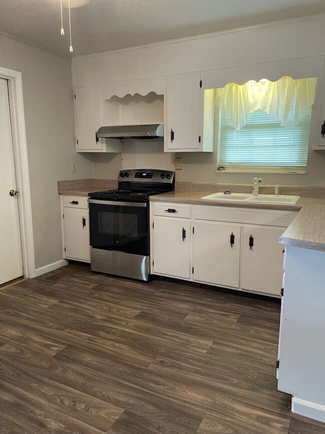 Photo - SINGLE FAMILY HOME