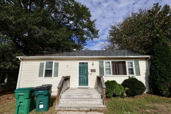 Photo - 204 North Juniper Ave