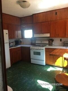 Photo - 151 Central St Unit 2