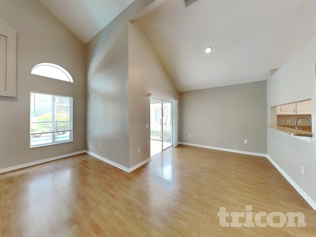 Photo - 1446 Firewheel Dr