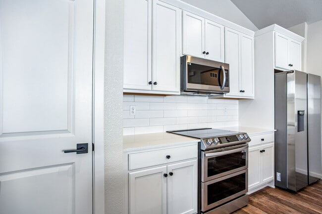 Photo - 1788 Iron Wheel Dr Unit 8