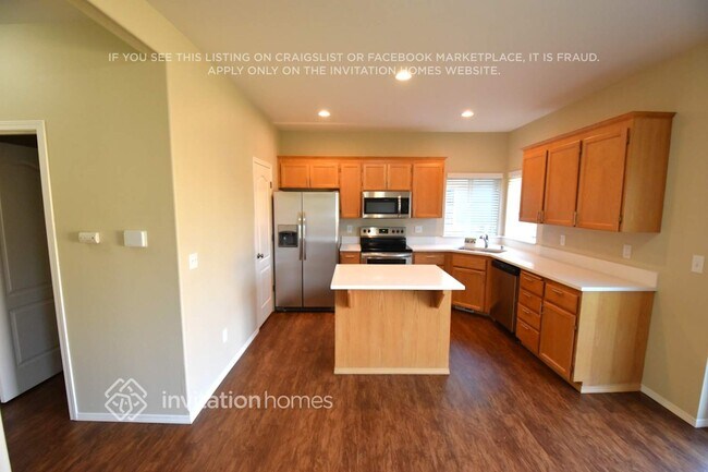 Photo - 2321 171st St E