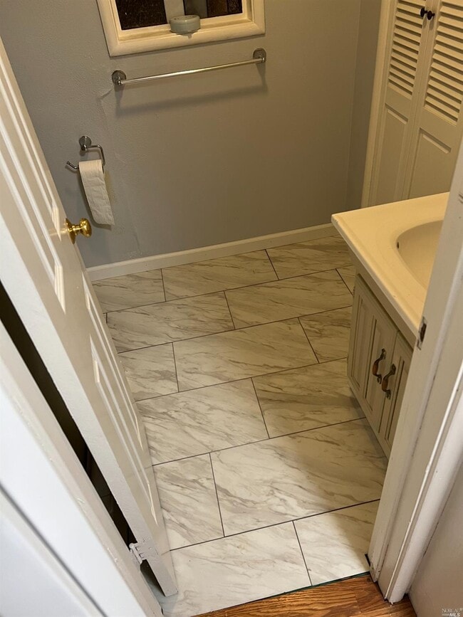 Photo - 848 Acalanes Rd