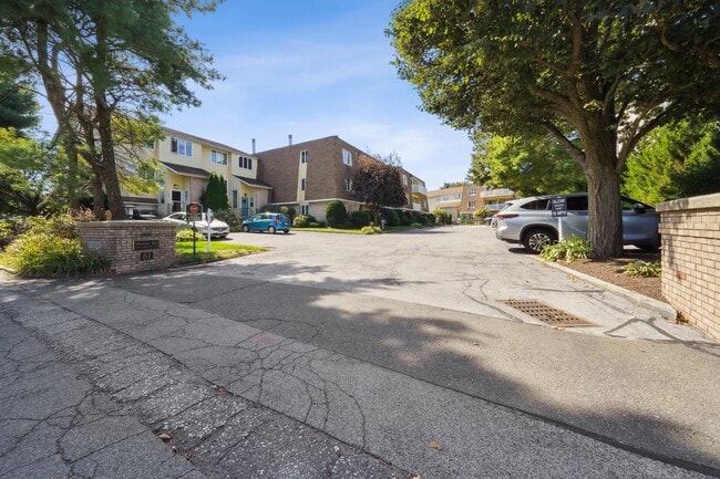 Building Photo - 61 Seaview Ave Unit #33 Rental
