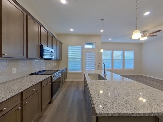 Photo - 5460 Sandstone Dr