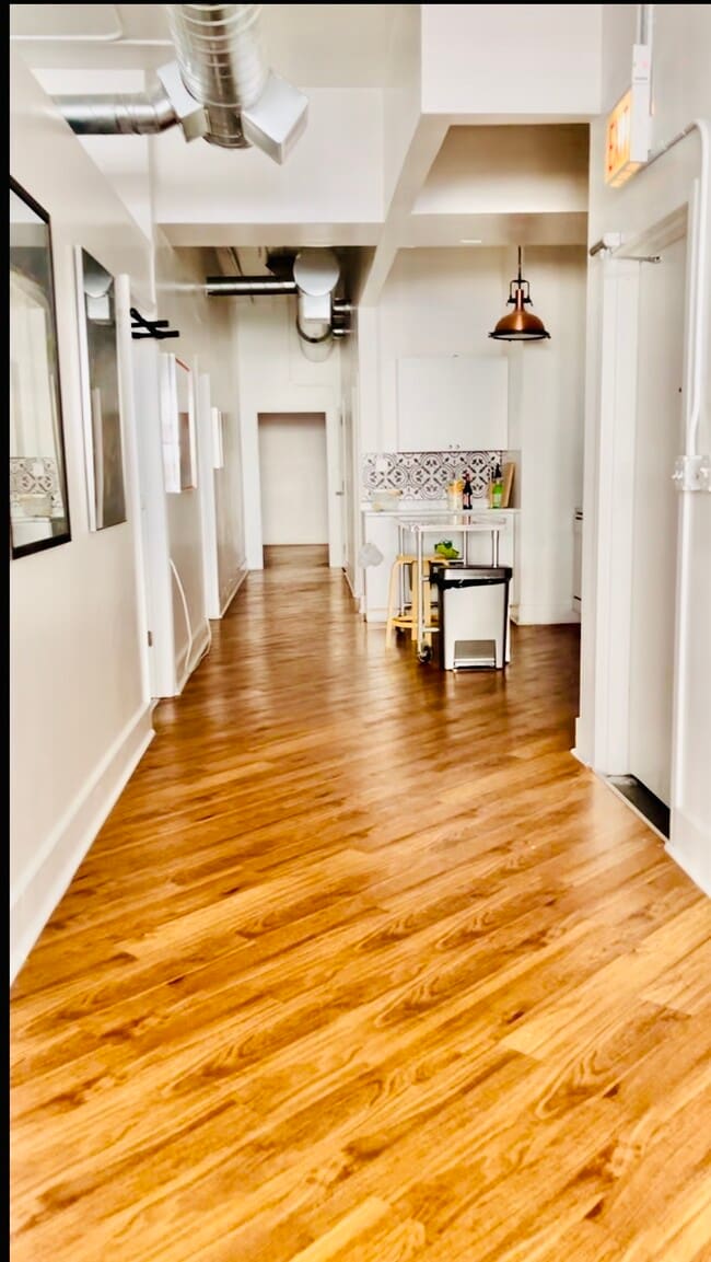 Photo - 738 N Clark St Unit #3