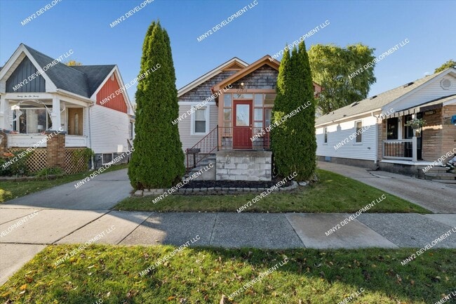 Building Photo - 22618 Maxine St