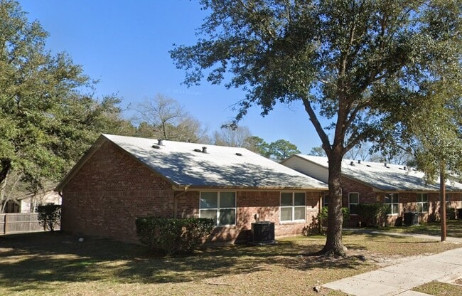 Photo - 1001 Charlsie Ave