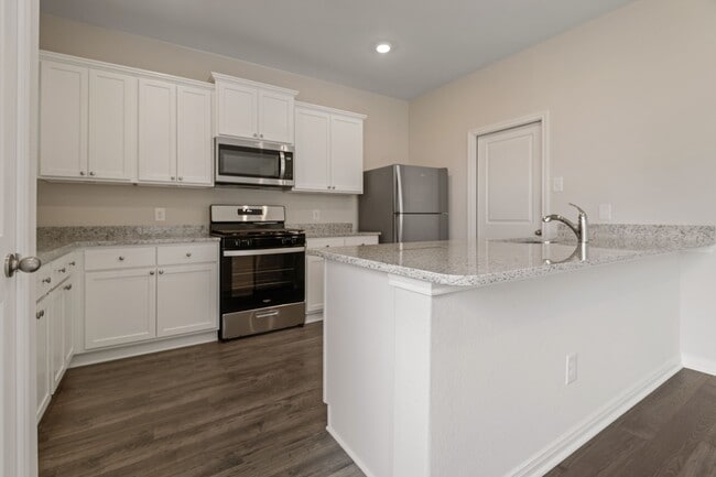 Photo - 21687 Lotus Elm St