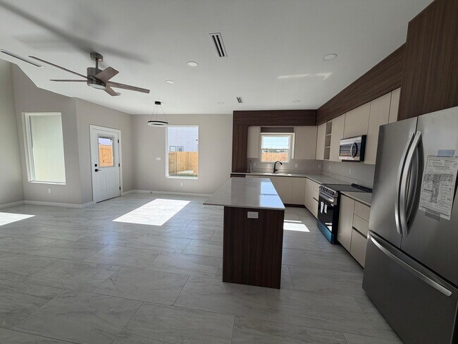 Photo - "Charming 3-Bed Condo Retreat with 2.5 Baths on Corales Street!"