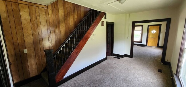 Photo - 1237-1239 Wisconsin Unit 1239