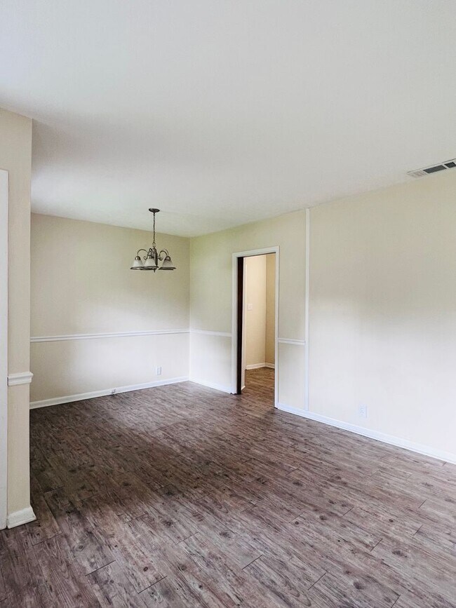 Photo - Spacious 3 Bedroom, 1 Bath Home in Opelika