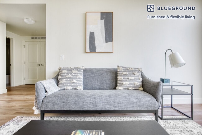 Photo - 2865 Park Blvd Unidad SI FL2-ID737