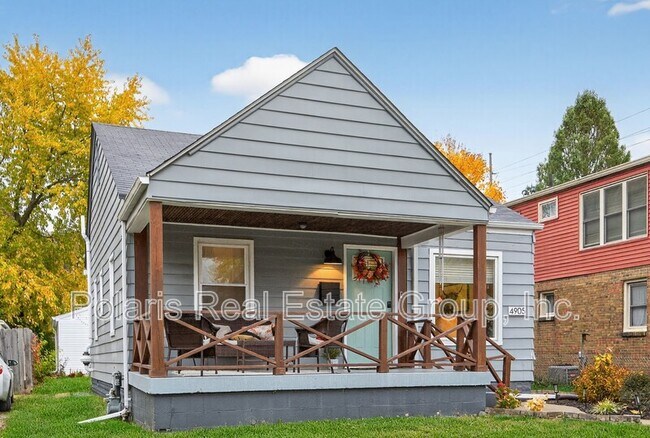 Photo - 4905 Norwaldo Ave