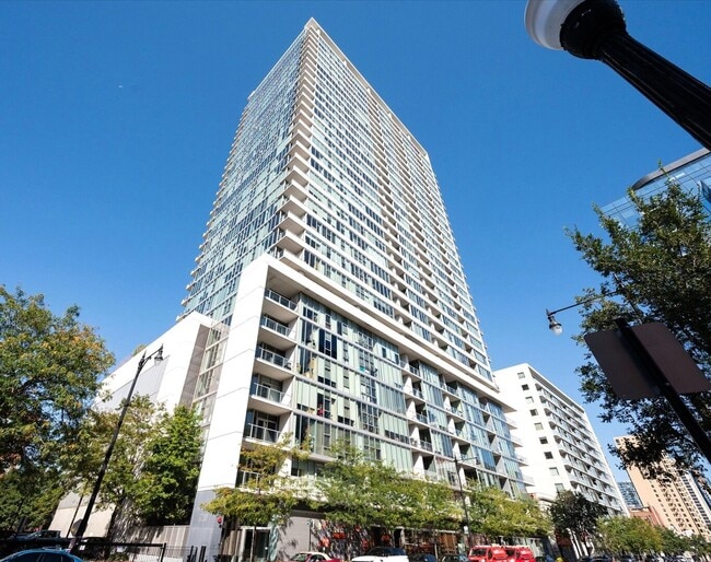 Photo - 1720 S Michigan Ave