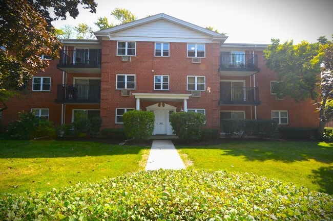 Building Photo - 801 E Miner St Unit 1A Rental
