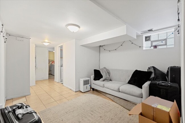 Photo - 1117 Foster St Unit 1