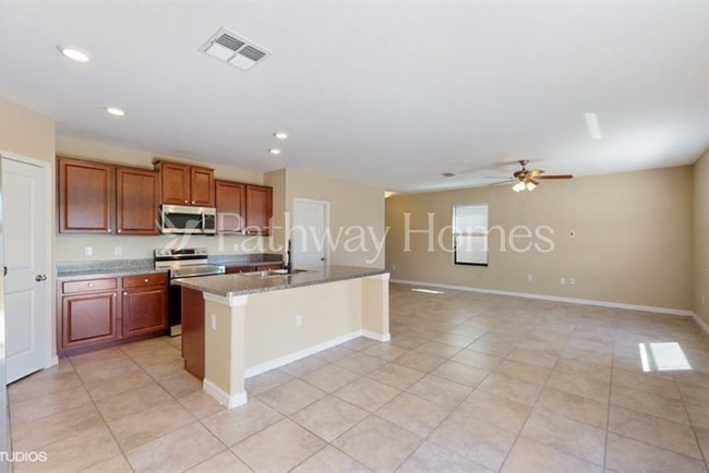Photo - 11137 Hudson Hills Ln