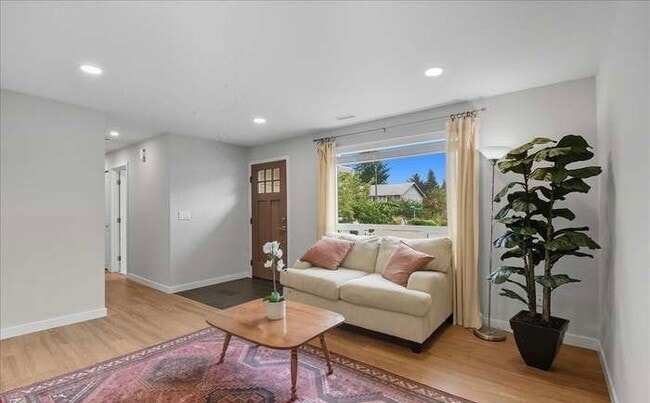 Photo - 27001 35th Ave S