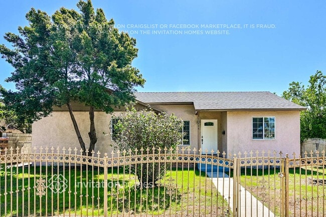 Building Photo - 13946 Terra Bella St