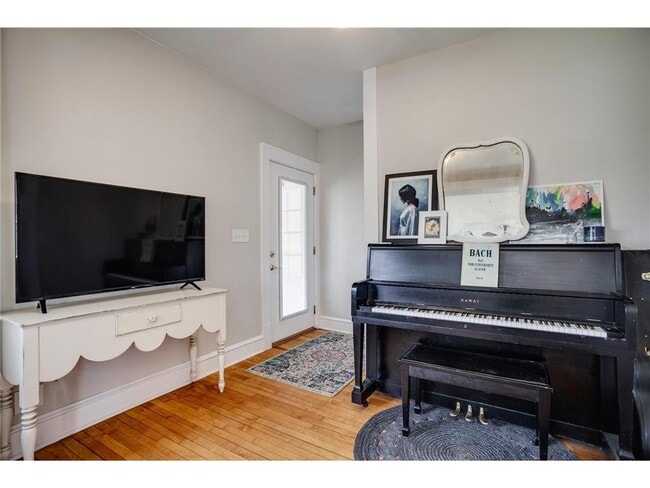 Photo - 3521 Girard Ave S