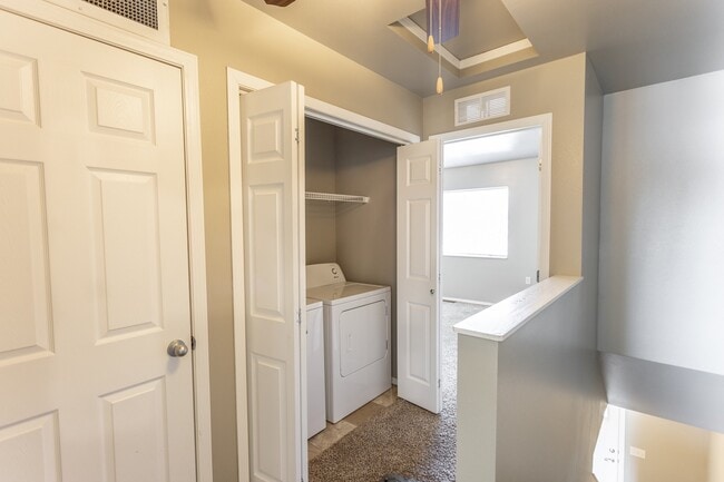 Ridgeview East Townhomes