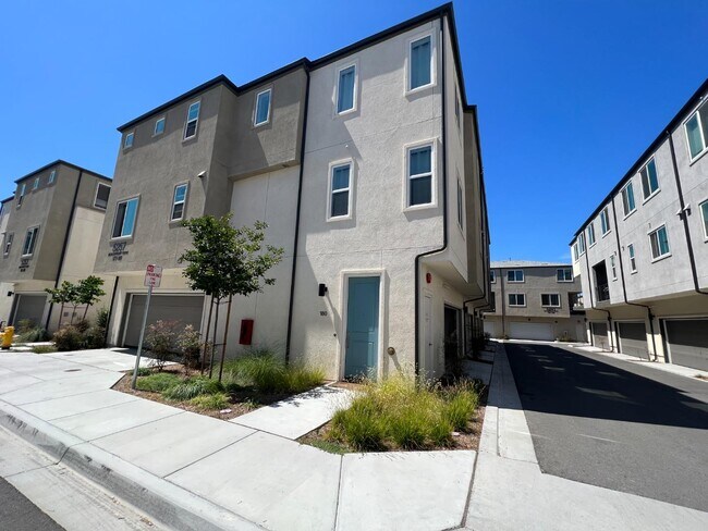 Photo - 5257 Beachfront Cove