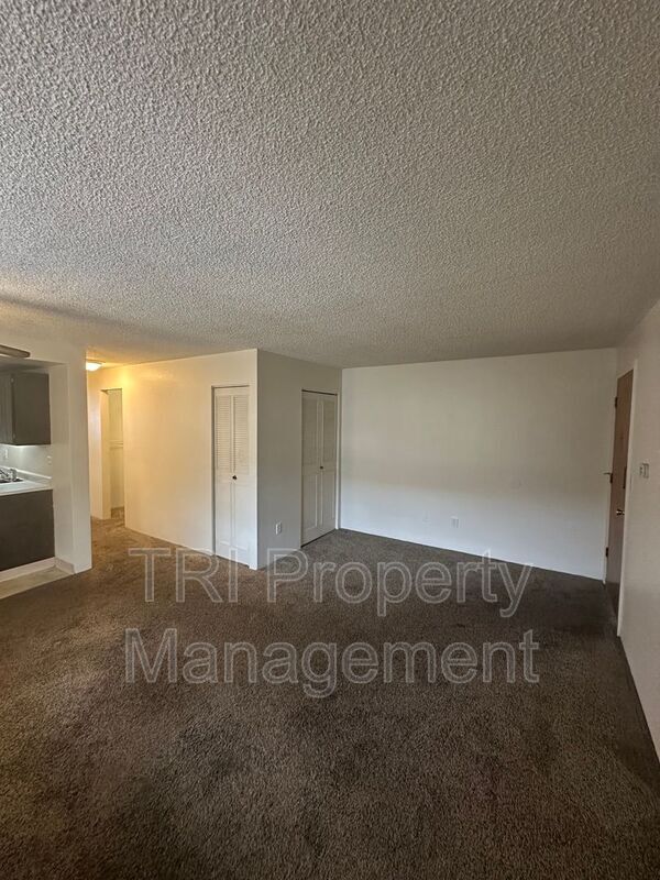 Photo - 2223 8th Ave
