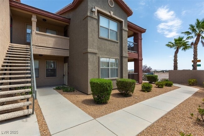 Building Photo - 8000 W Badura Ave Unit 1040 Rental