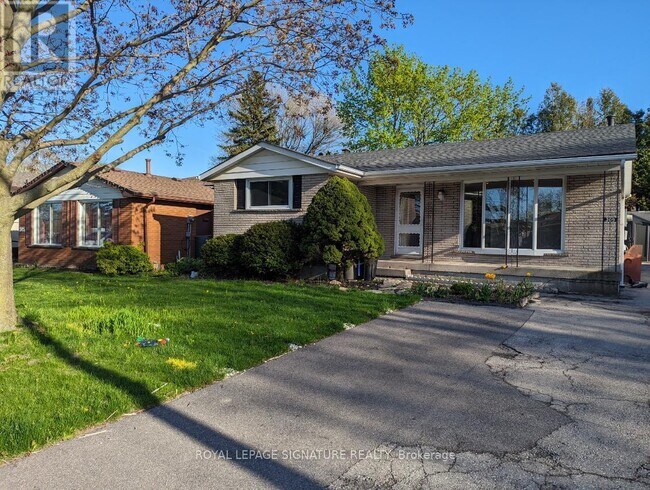 Photo - 309 Cranbrook Dr