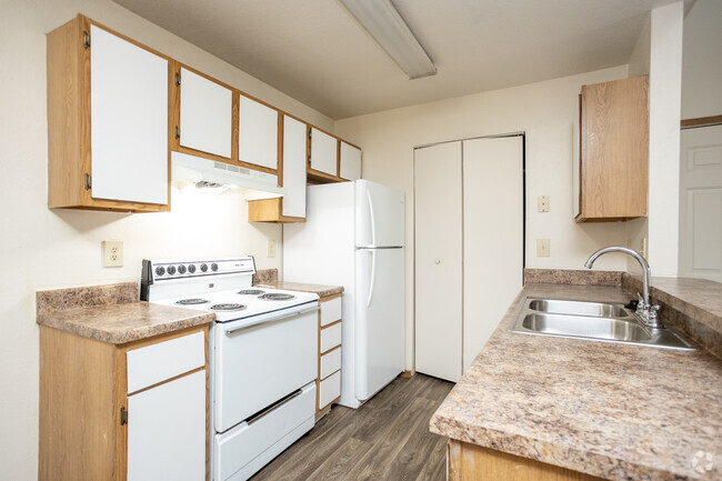 Interior Photo - The Woods at McNeil Farms Rental