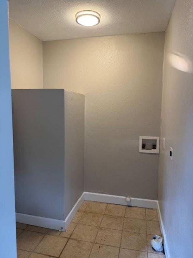 Photo - 408 E Michigan Ave