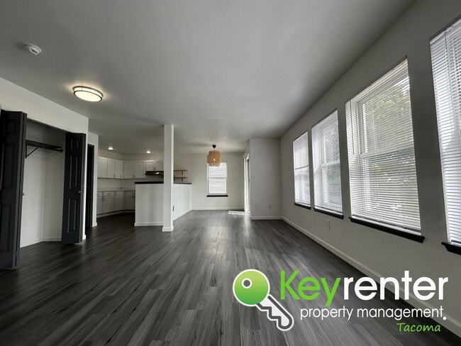 Photo - Exceptional 2 Bed 2 Bath Downtown Condo