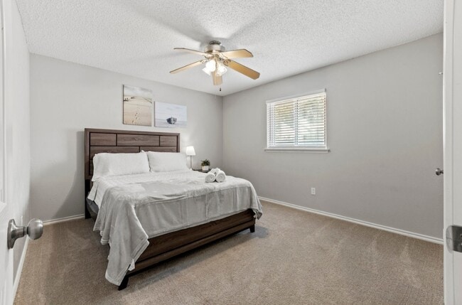 Photo - 1432 Cheyenne Rd