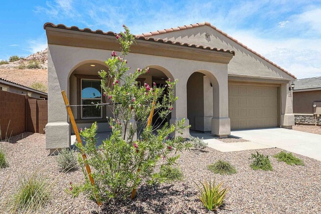 Photo - 4 Bedroom + Den in Foothills at Northpointe